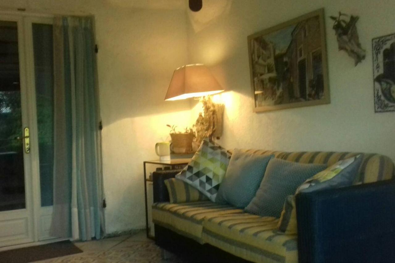 Suite Prive Chez Dunja Roumoules ภายนอก รูปภาพ